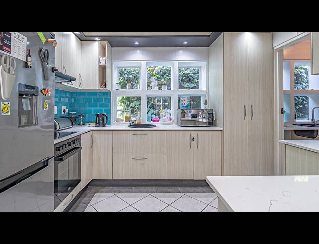 3 BEDROOM HOUSE TO LET IN PARKLANDS